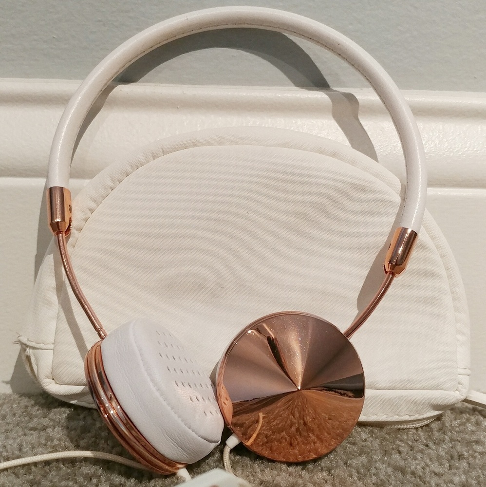 Frends Headphones